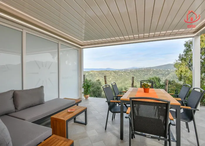 Andre' , 卡斯特拉巴特