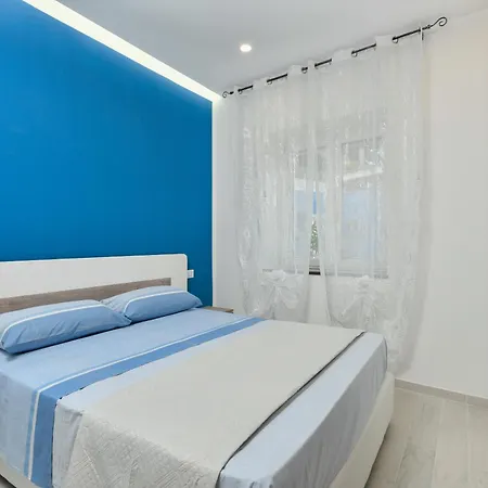 Andre' , Apartment Castellabate